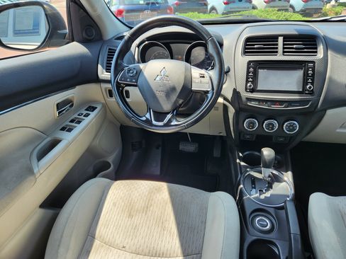 Used 2016 Mitsubishi Outlander Sport SE AWD/4WD image 13