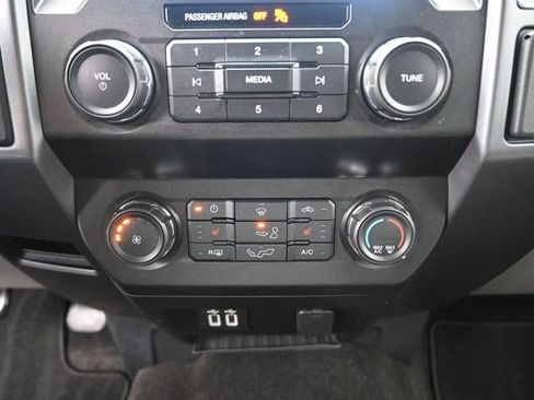 Used 2019 Ford F150 XLT w/ Equipment Group 302A Luxury image 3