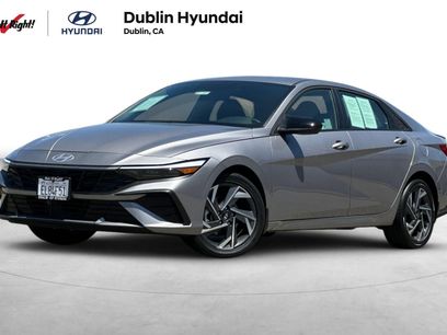 Certified 2025 Hyundai Elantra SEL