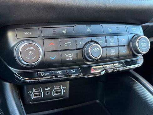 Used 2022 Dodge Durango GT w/ Blacktop Package image 29