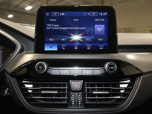 Used 2025 Ford Escape Active image 12