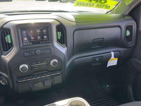 Used 2026 GMC Sierra 1500 Pro w/ Graphite Edition RWD image 12