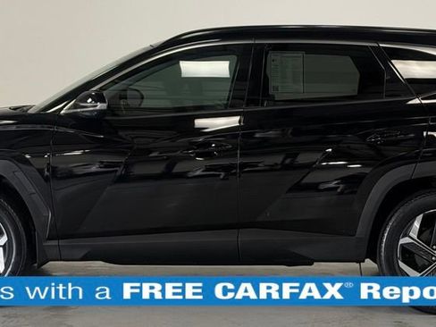 Certified 2022 Hyundai Tucson Limited AWD/4WD image 2