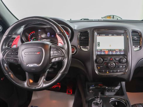 Used 2018 Dodge Durango R/T w/ Technology Group AWD/4WD image 18