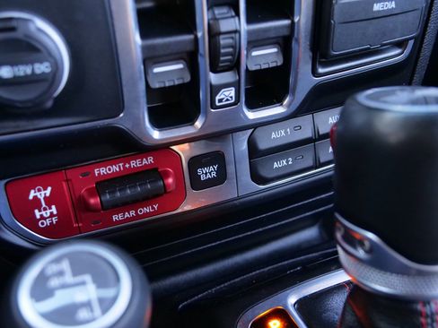 Used 2020 Jeep Wrangler Unlimited Rubicon image 17