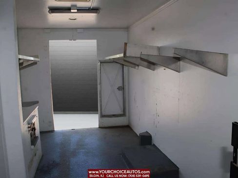 Used 1997 Ford E-350 and Econoline 350 image 15