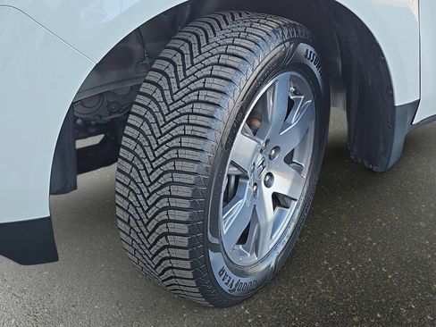 Used 2015 Honda Pilot Touring image 32