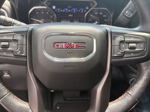 Used 2021 GMC Sierra 1500 AT4 w/ AT4 Value Package AWD/4WD image 7