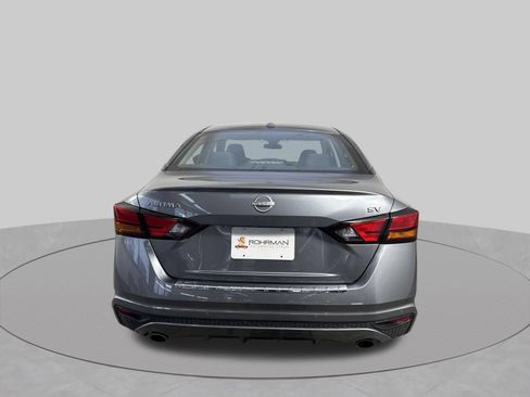 Used 2023 Nissan Altima 2.5 SV w/ SV Premium Package FWD image 33