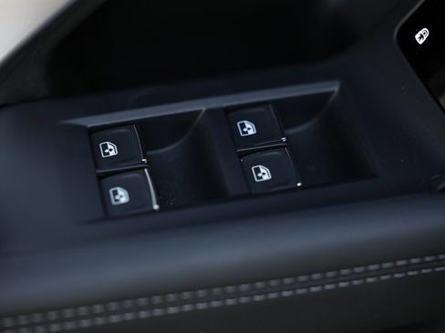 New 2025 Audi Q5 2.0T Premium Plus image 17