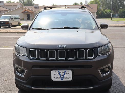 Used 2019 Jeep Compass Limited AWD/4WD image 12