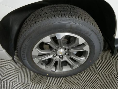 Used 2023 Chevrolet Silverado 1500 High Country w/ Technology Package image 8