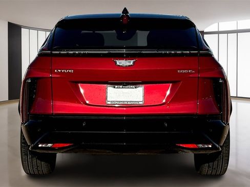 New 2026 Cadillac Lyriq Premium Sport image 4