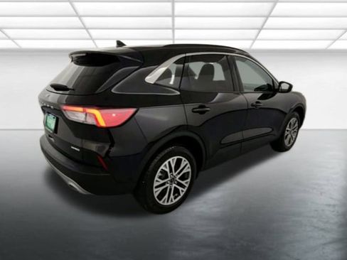 Used 2022 Ford Escape SEL image 8
