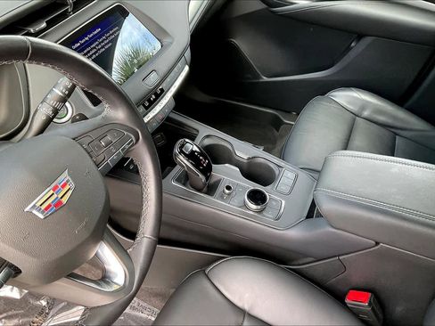 Used 2023 Cadillac XT4 Premium Luxury w/ Enhanced Visibility Package image 16