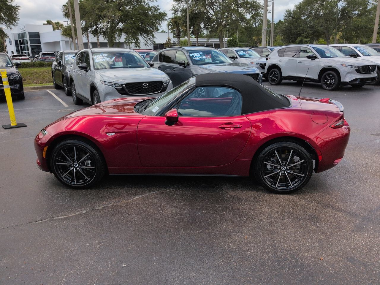 New 2026 MAZDA MX-5 Miata Grand Touring RWD image 7