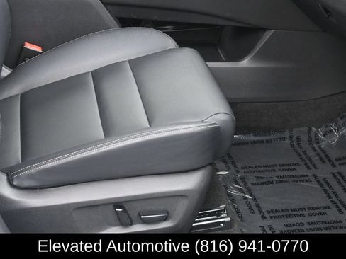 Used 2021 Nissan Rogue SL FWD image 7