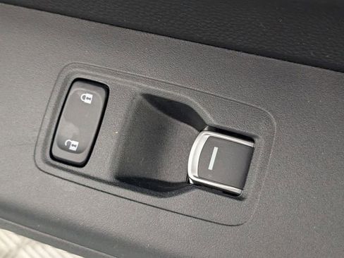 Used 2023 Honda CR-V EX-L image 34