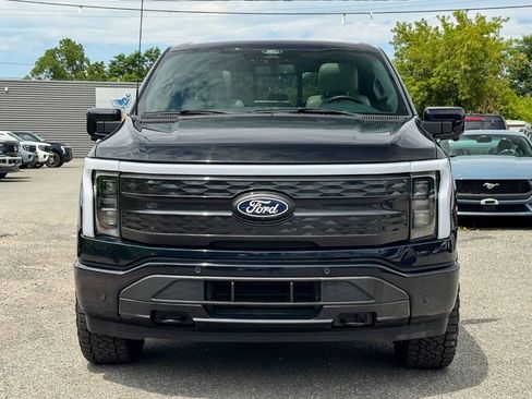 Used 2024 Ford F150 Lightning Platinum AWD/4WD image 8