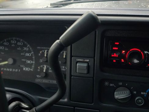 Used 1995 Chevrolet Silverado 2500 4x4 Extended Cab image 23