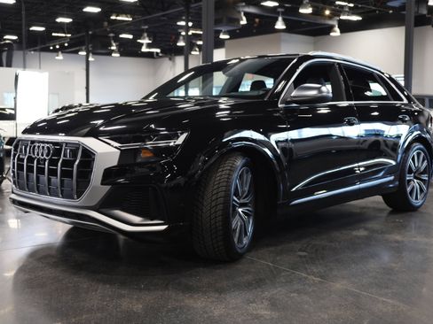 Used 2022 Audi SQ8 Premium Plus AWD/4WD image 3