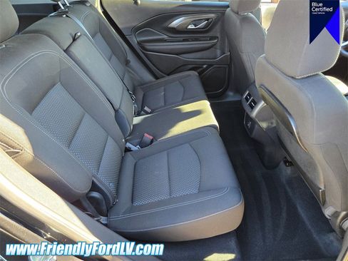 Used 2023 GMC Terrain SLE w/ Driver Convenience Package image 14