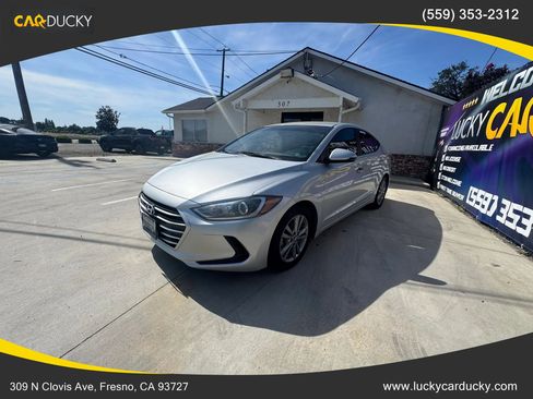 Used 2017 Hyundai Elantra SE FWD image 7