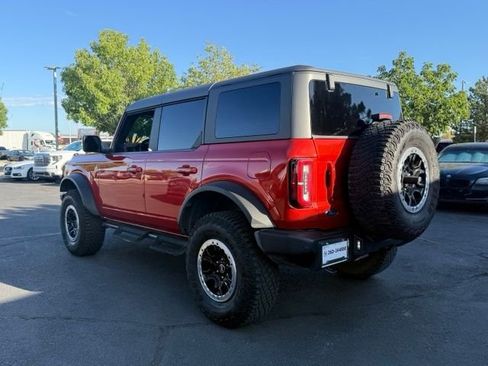 Used 2024 Ford Bronco Outer Banks w/ Sasquatch Package AWD/4WD image 7