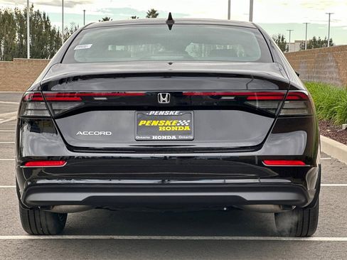 New 2025 Honda Accord SE image 5