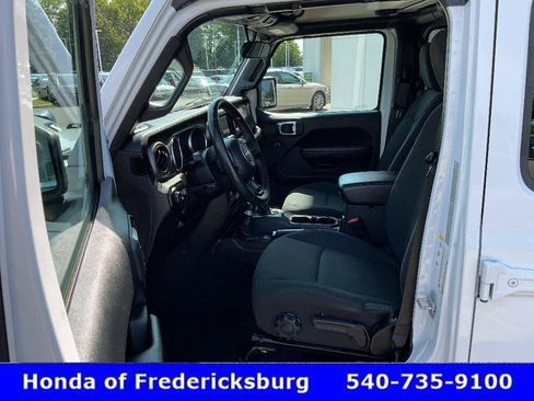 Used 2020 Jeep Wrangler Unlimited Sport S AWD/4WD image 30
