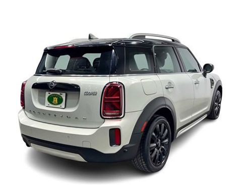 Used 2021 MINI Cooper Countryman image 2
