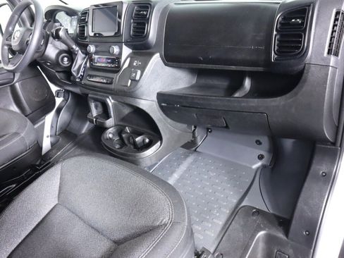 Used 2023 RAM ProMaster 2500 image 35