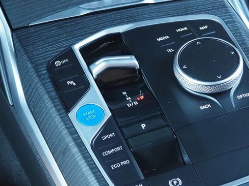 Used 2025 BMW i4 eDrive40 image 26