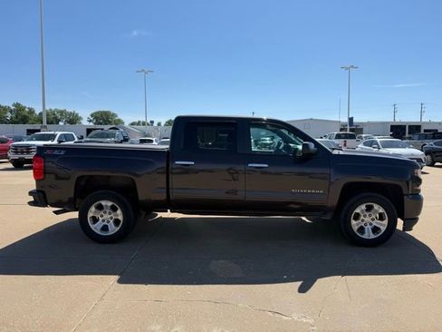 Used 2016 Chevrolet Silverado 1500 LT w/ All Star Edition AWD/4WD image 2