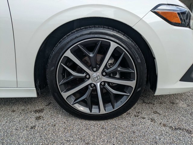 Used 2024 Honda Civic Touring image 11