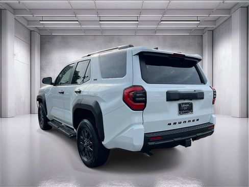 Used 2025 Toyota 4Runner SR5 RWD image 5