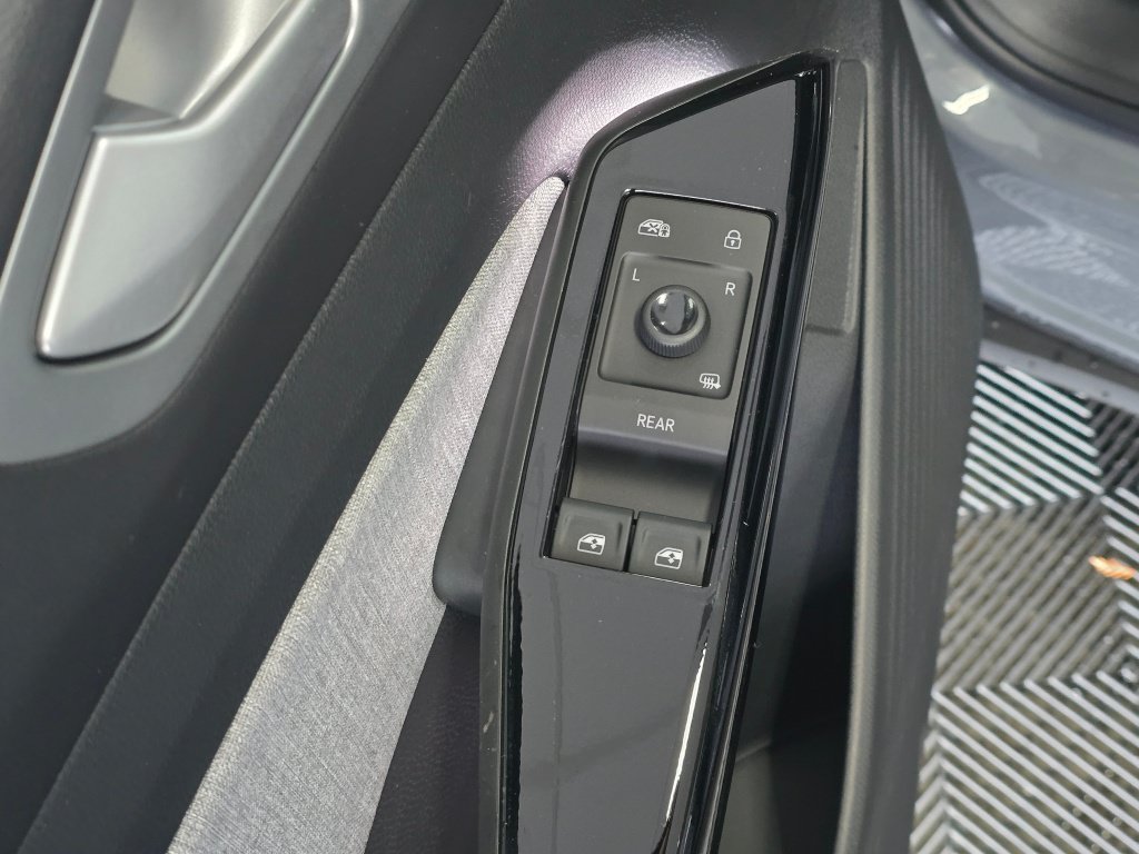 New 2026 Volkswagen ID.4 Pro AWD/4WD image 19