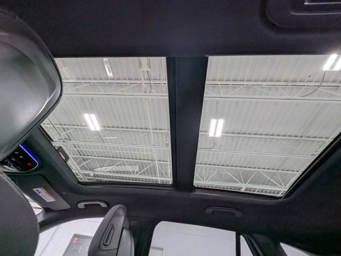 Certified 2025 Mercedes-Benz GLC 300 4MATIC image 15