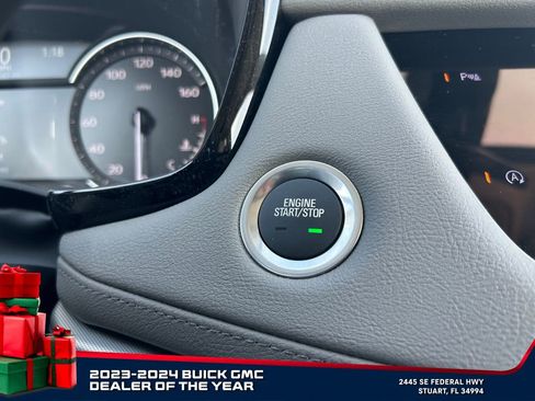 Used 2025 Cadillac XT5 Premium Luxury image 28