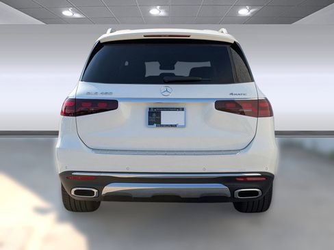 Certified 2025 Mercedes-Benz GLS 450 4MATIC image 10