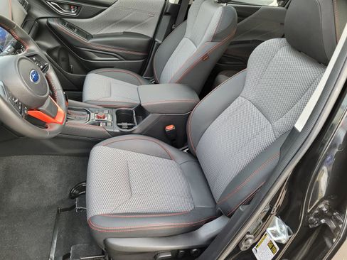 Used 2024 Subaru Forester Sport image 3