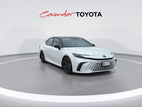 Used 2026 Toyota Camry XSE w/ Premium Plus Package image 2