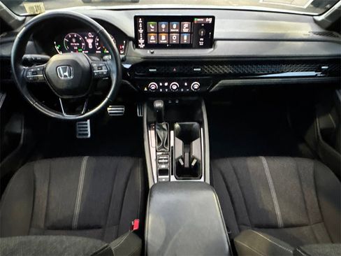 Used 2024 Honda Accord Sport image 21