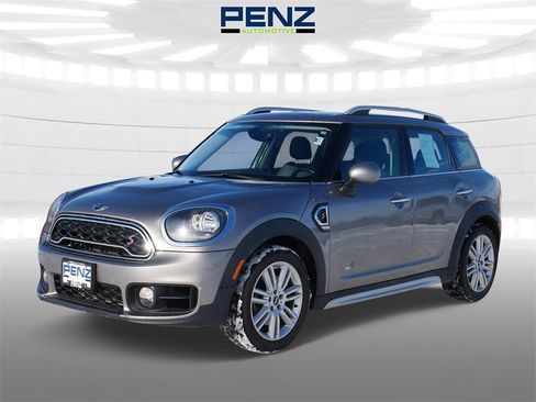 Used 2018 MINI Cooper Countryman S image 3