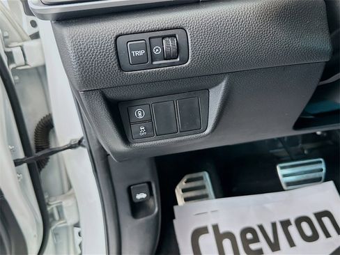 Used 2021 Honda Accord Sport image 10