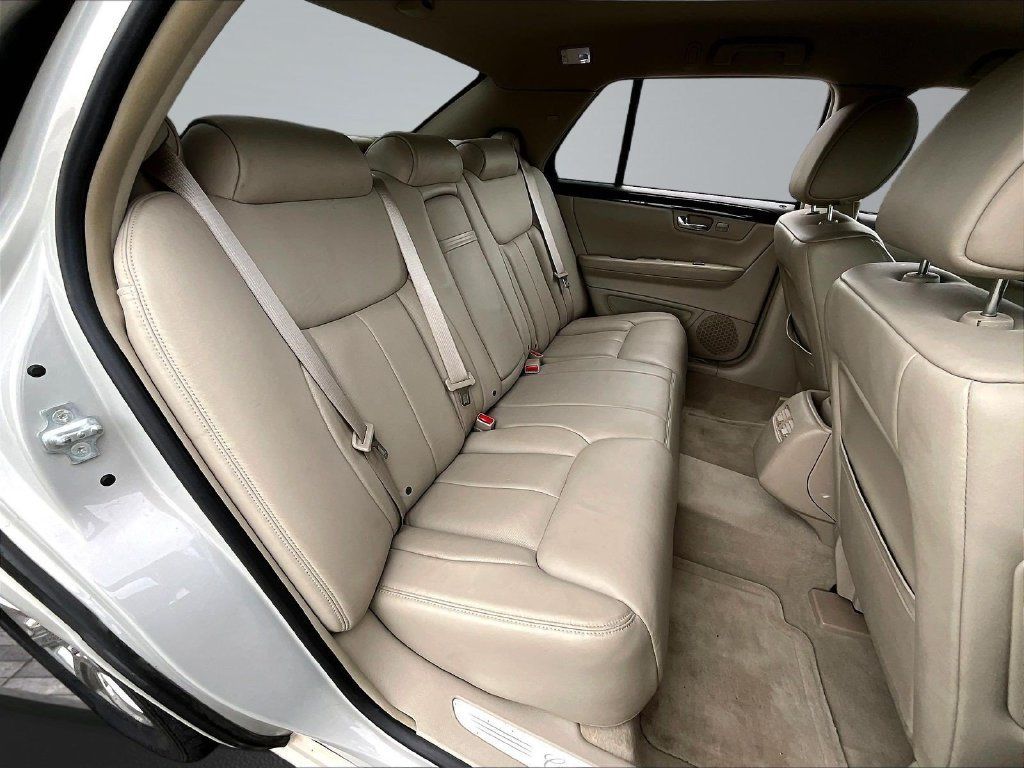 Used 2008 Cadillac DTS FWD image 27