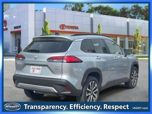 Certified 2025 Toyota Corolla Cross XLE AWD/4WD image 6