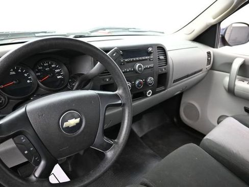 Used 2009 Chevrolet Silverado 1500 W/T w/ LS Package RWD image 21