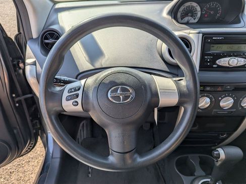 Used 2006 Scion xA FWD image 13