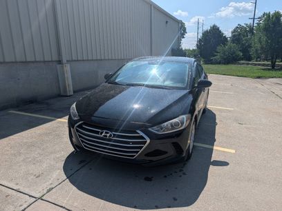 Used 2018 Hyundai Elantra SE w/ Cargo Package